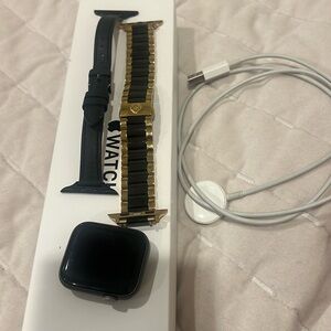 Apple Watch. Older series but works great!